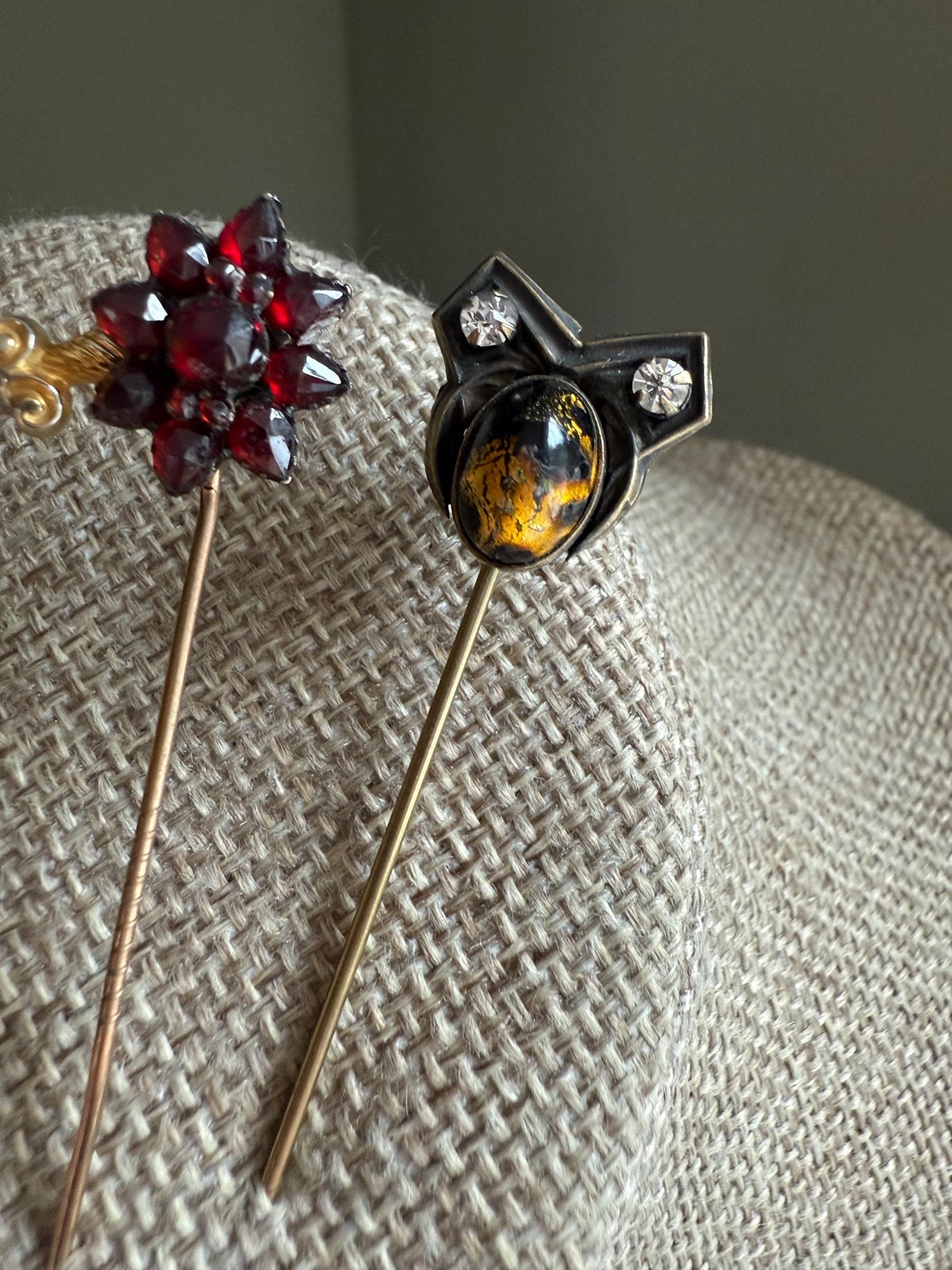 Pick an Antique Stickpin Lion, Owl, Garnet and Edwardian Art Glass