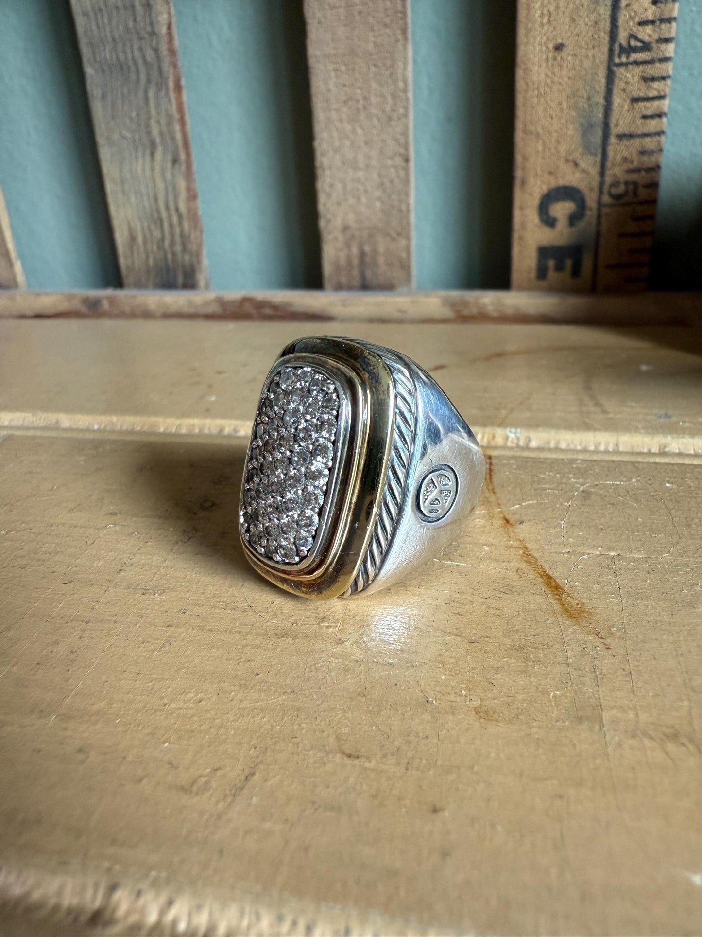 A Vintage David Yurman Albion Diamond Fine Pave Sterling 18K Ring Size 6.5