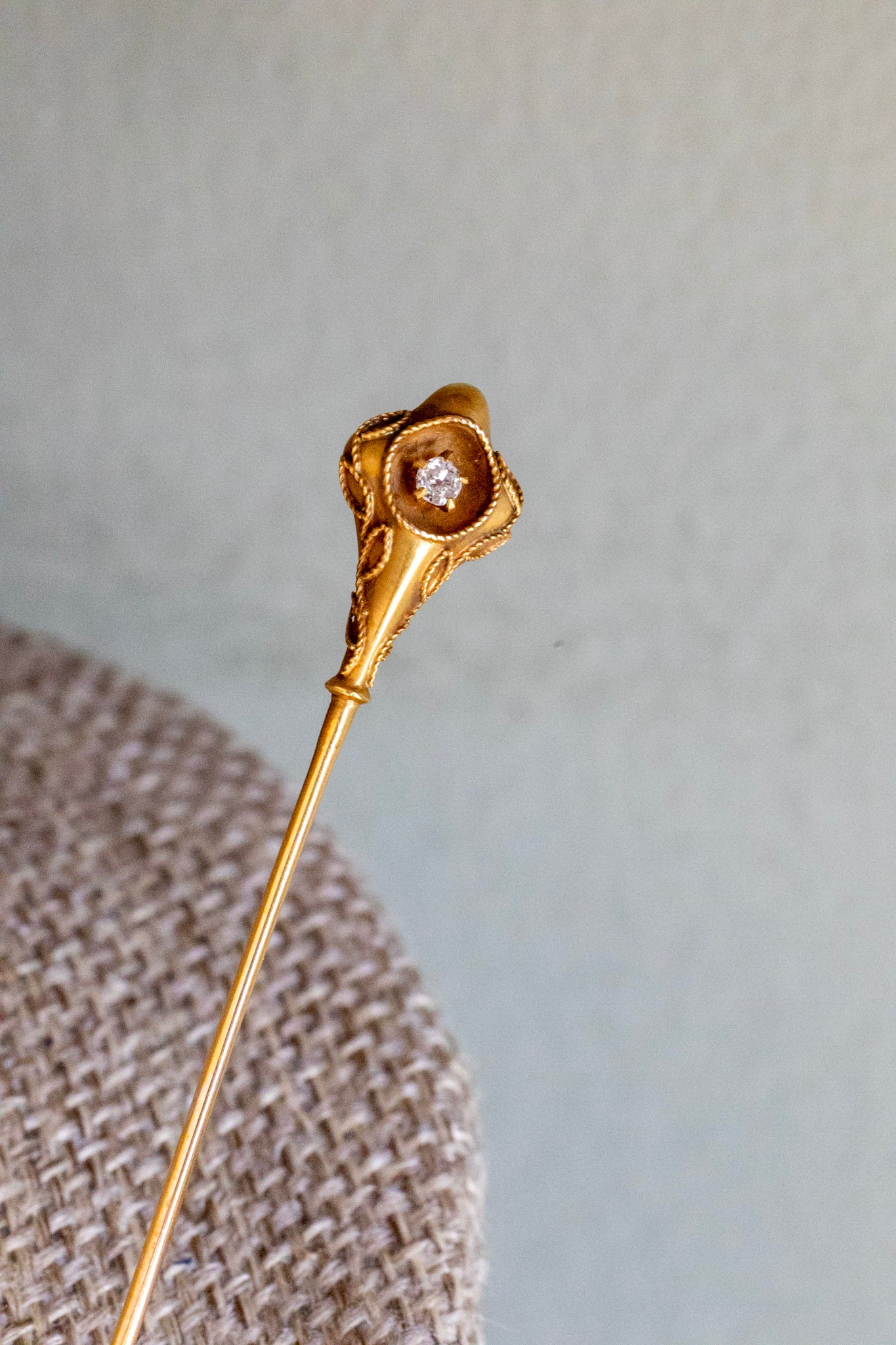 Late Victorian Antique 10K Yellow Gold Diamond Set Stickpin
