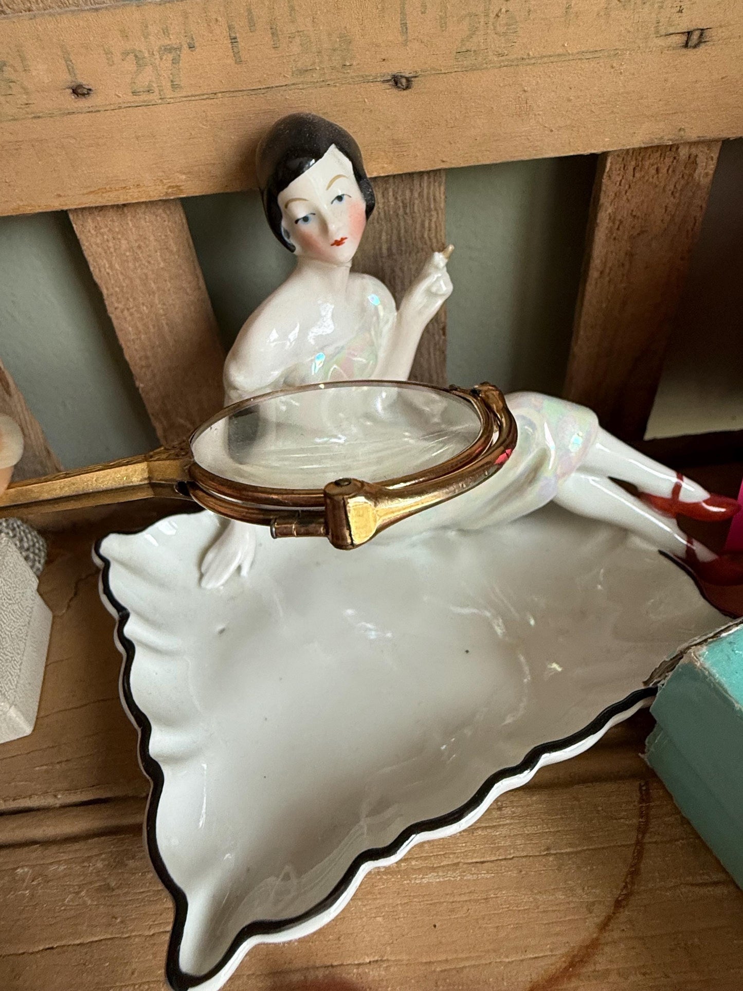 Antique Gold Filled Magnifying Eye Glass Collaspable Pendant