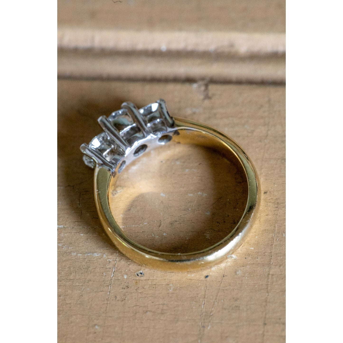 18K Yellow and White Gold Natural Diamond Ring