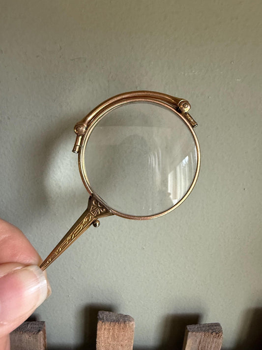 Antique Gold Filled Magnifying Eye Glass Collaspable Pendant