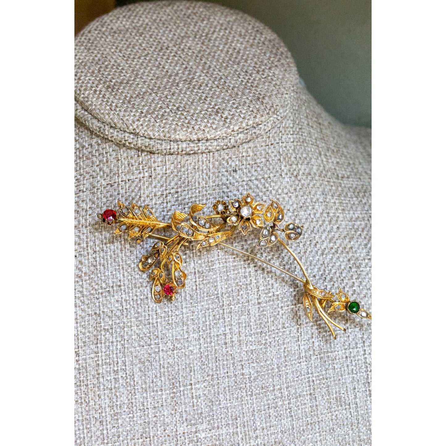 Antique 8-9K Yellow Gold Large Arrow and Floral Diamond Set Brooch