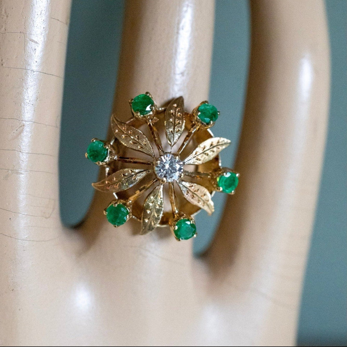c1960 Vintage 18K Yellow Gold Natural Emerald and Diamond Pinwheel Cocktail Ring