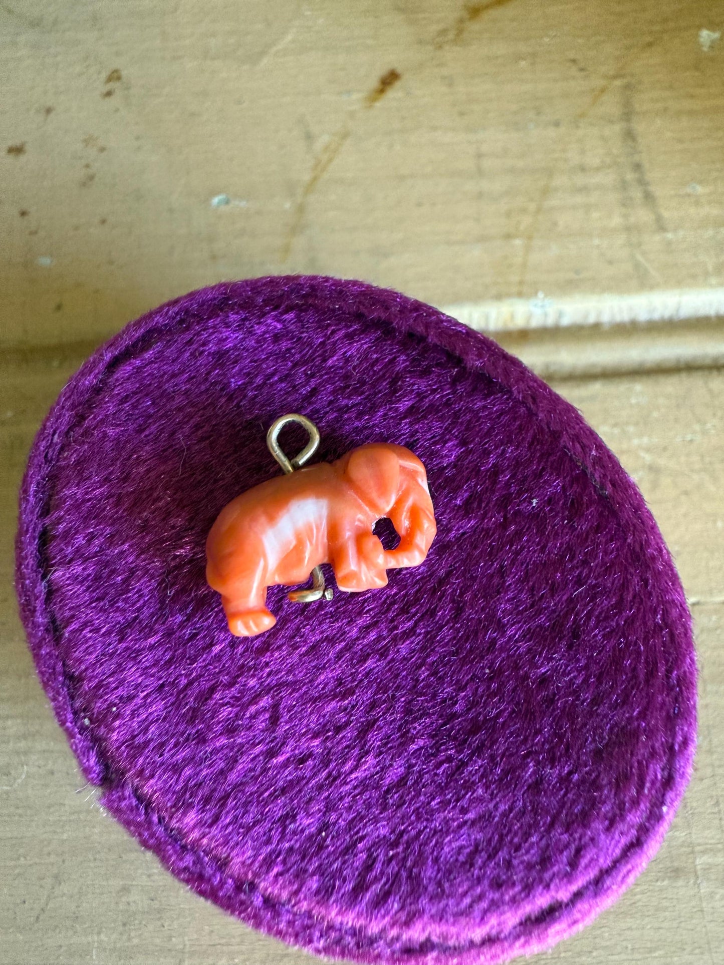Antique 10K Yellow Gold Mini Hand Carved Coral Elephant Charm / Pendant