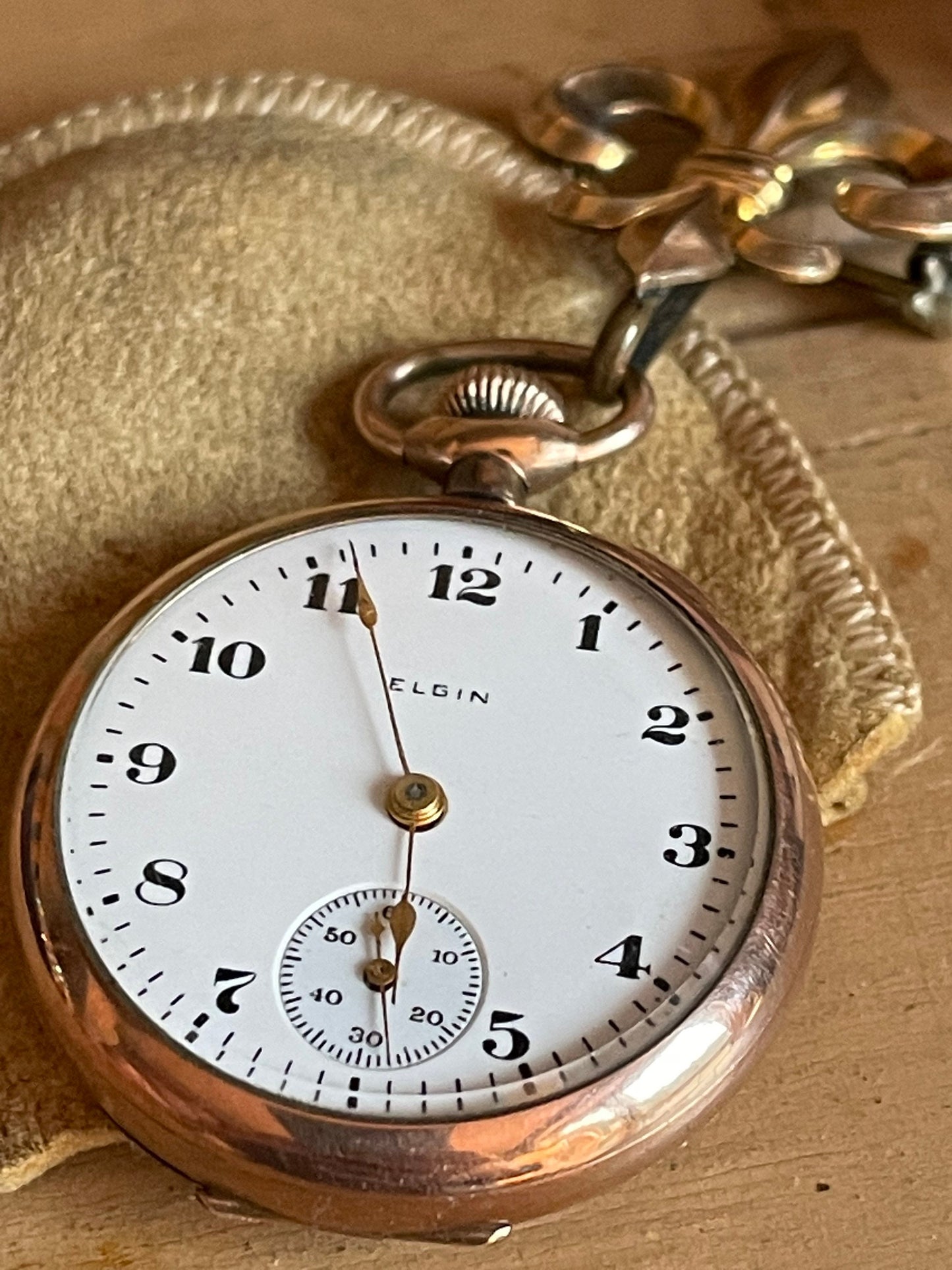 Early 1900's Elgin Open Face Pocket Watch with Brooch and Original Storage Pouch