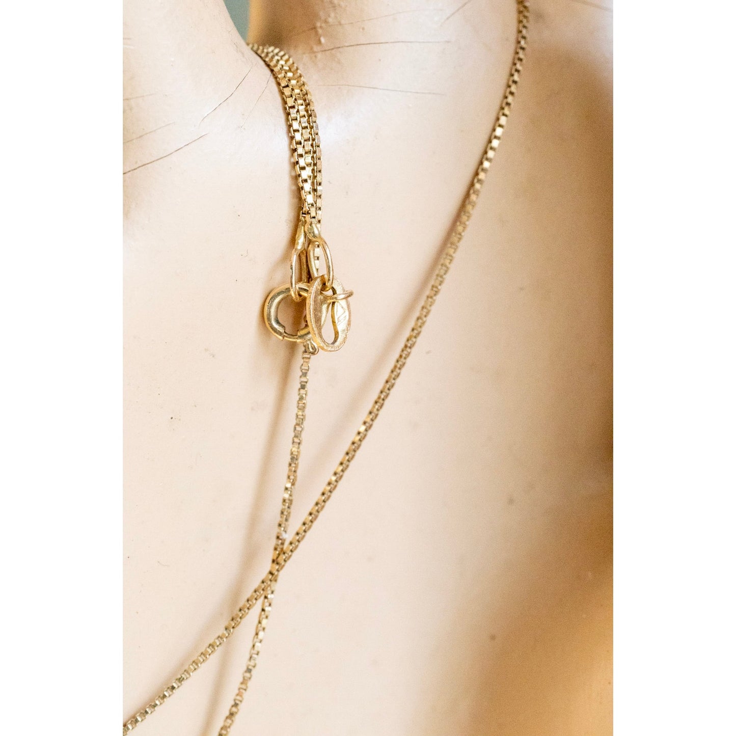 A 14K Yellow Gold Natural Diamond Pendant on 14K Yellow Gold Chain