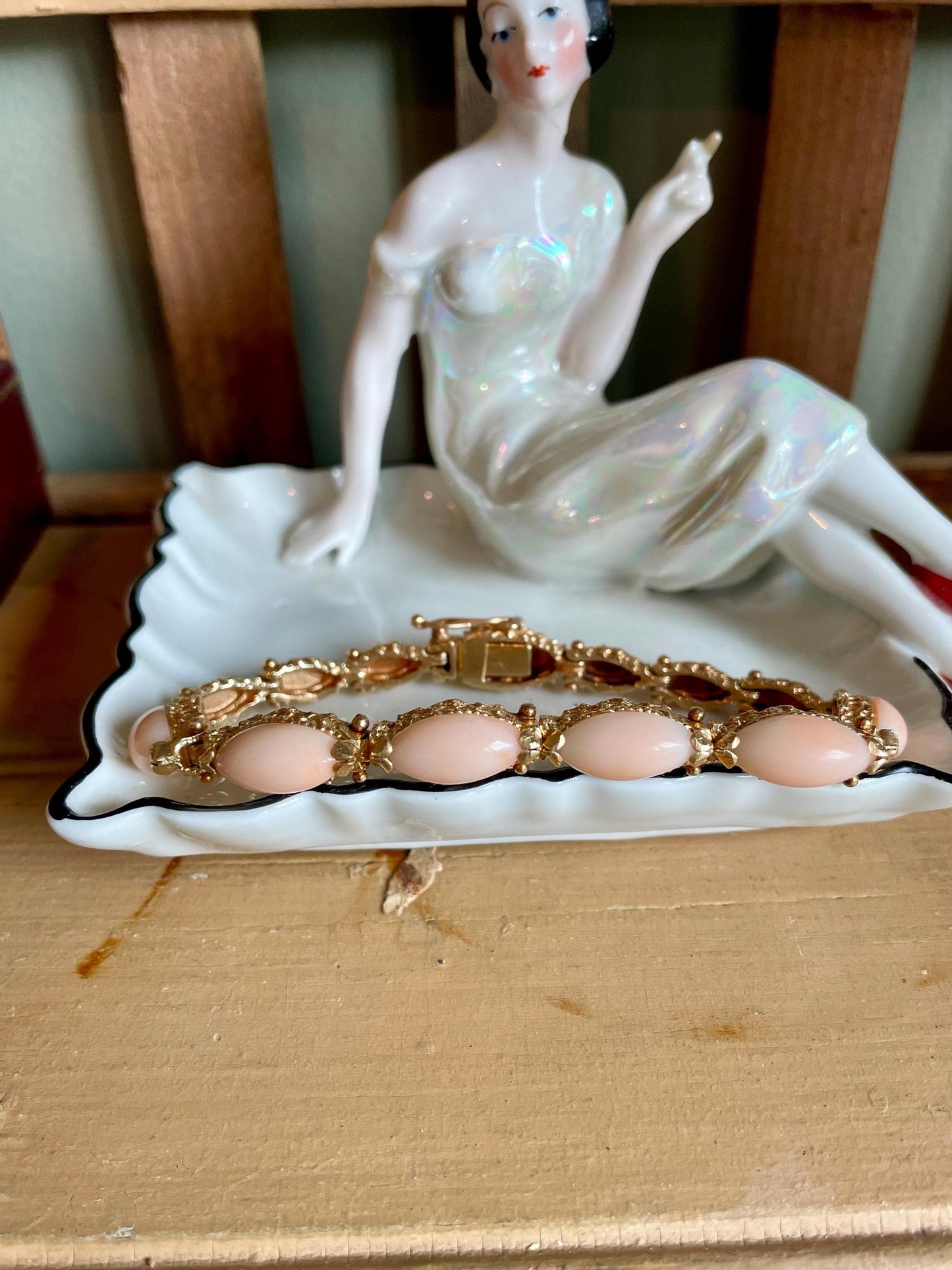 1960's Angel Skin Coral 14K Yellow Gold Bracelet