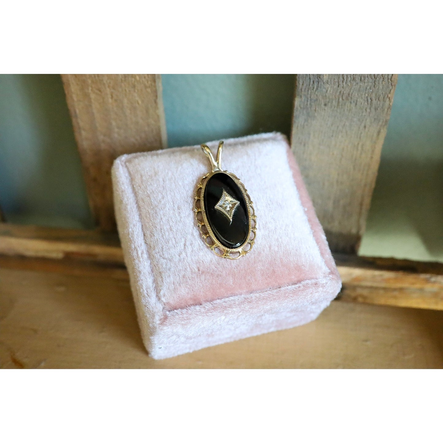 Vintage Late Art Deco 10K Yellow Gold Chain and 10K Yellow Gold Onyx and Diamond Pendant