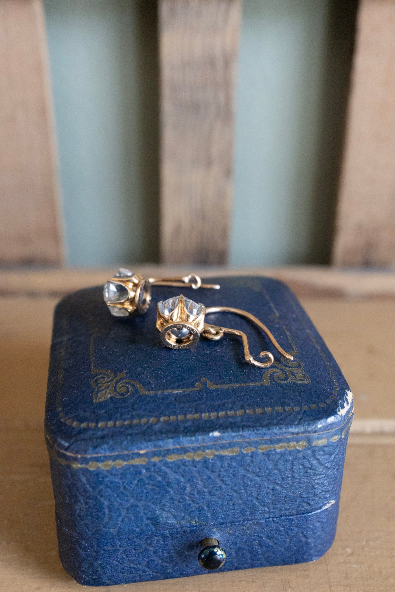 A Pair of 10K Yellow Gold Victorian Antique Paste Set Dangle Earrings