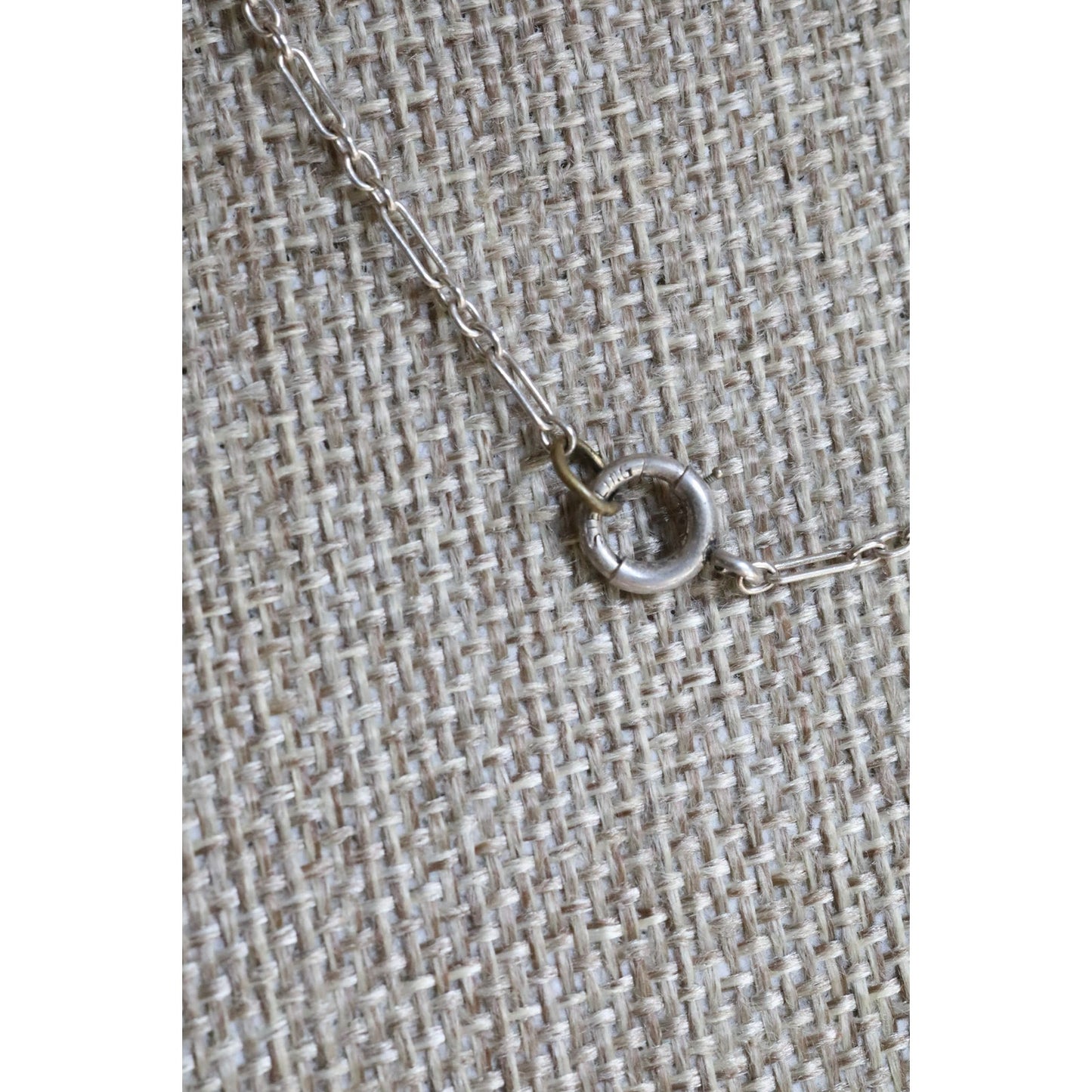 C1920 Rhodium Plated Art Deco Cut Crystal Dangle Necklace