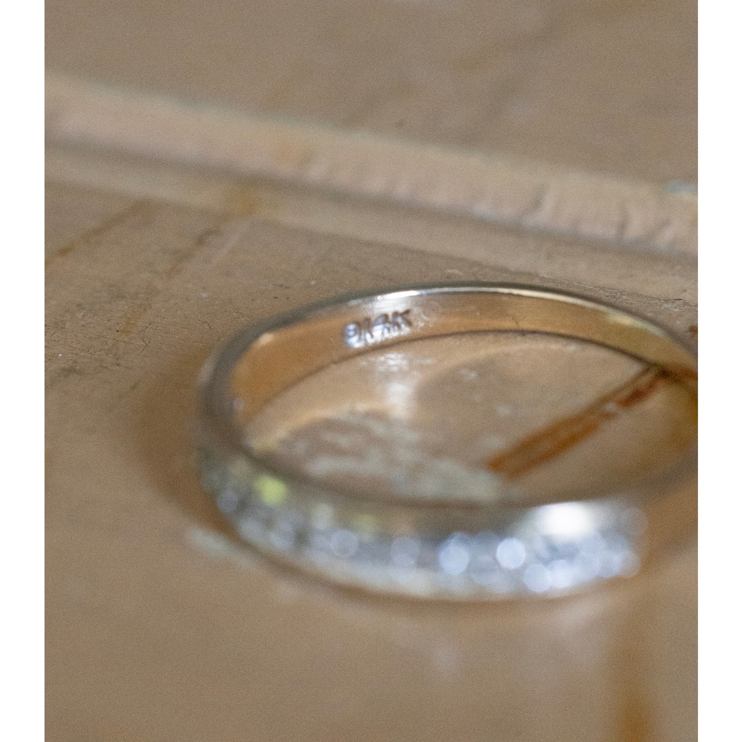 Vintage 14K Yellow Gold Illusion Diamond Band