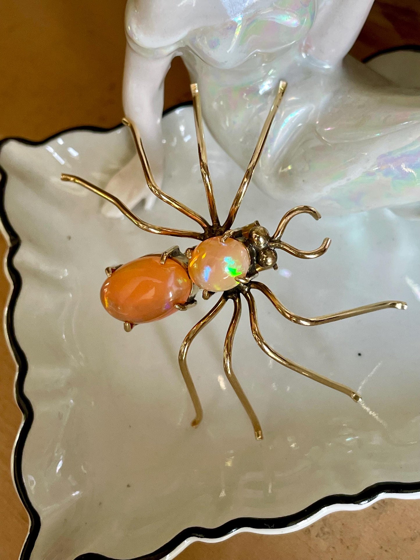 Vintage 14K Yellow Gold Mexican Opal Spider Pendant