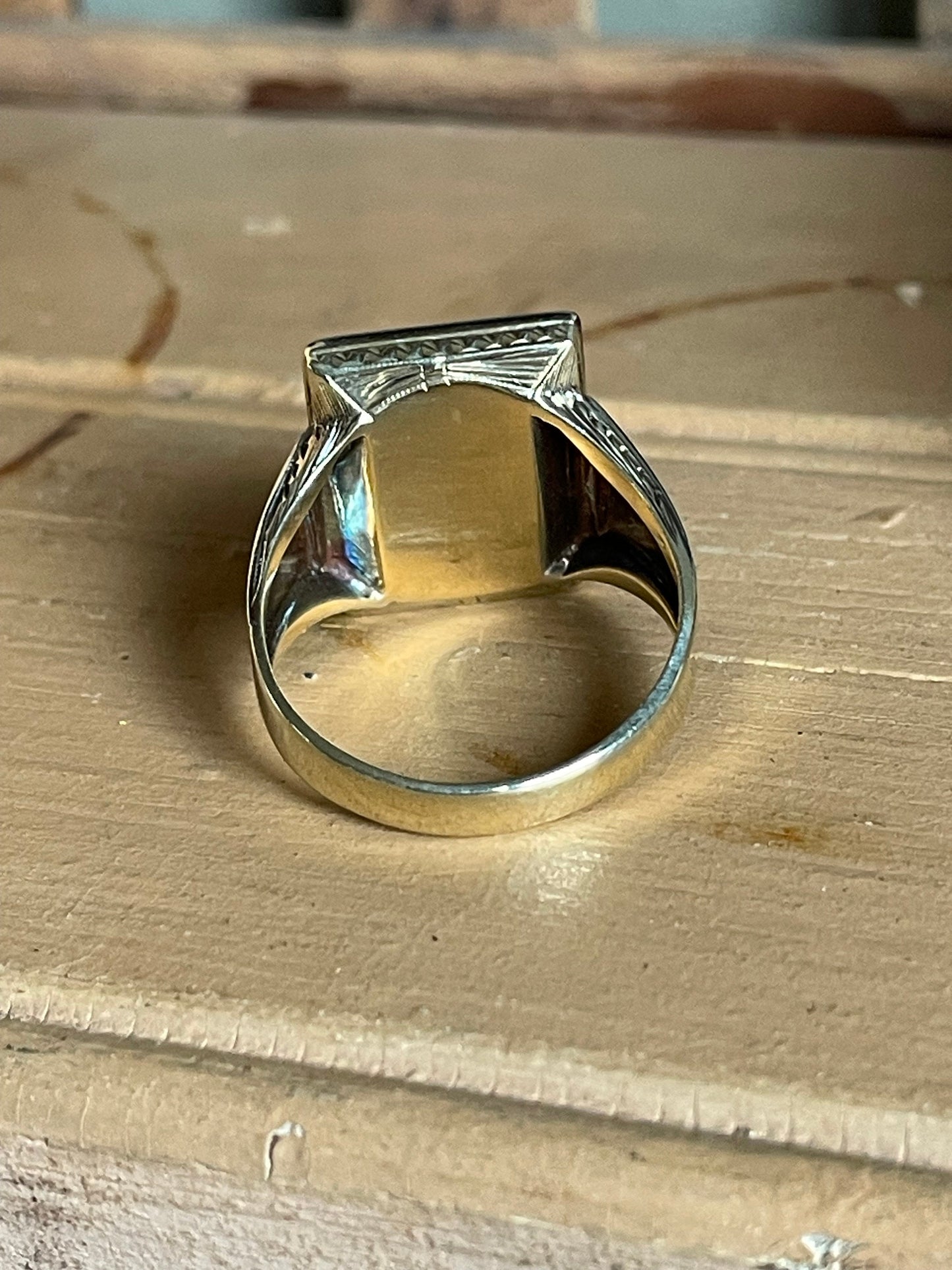 14K Gold Art Deco Agate Cameo Ring: 1920s Flapper