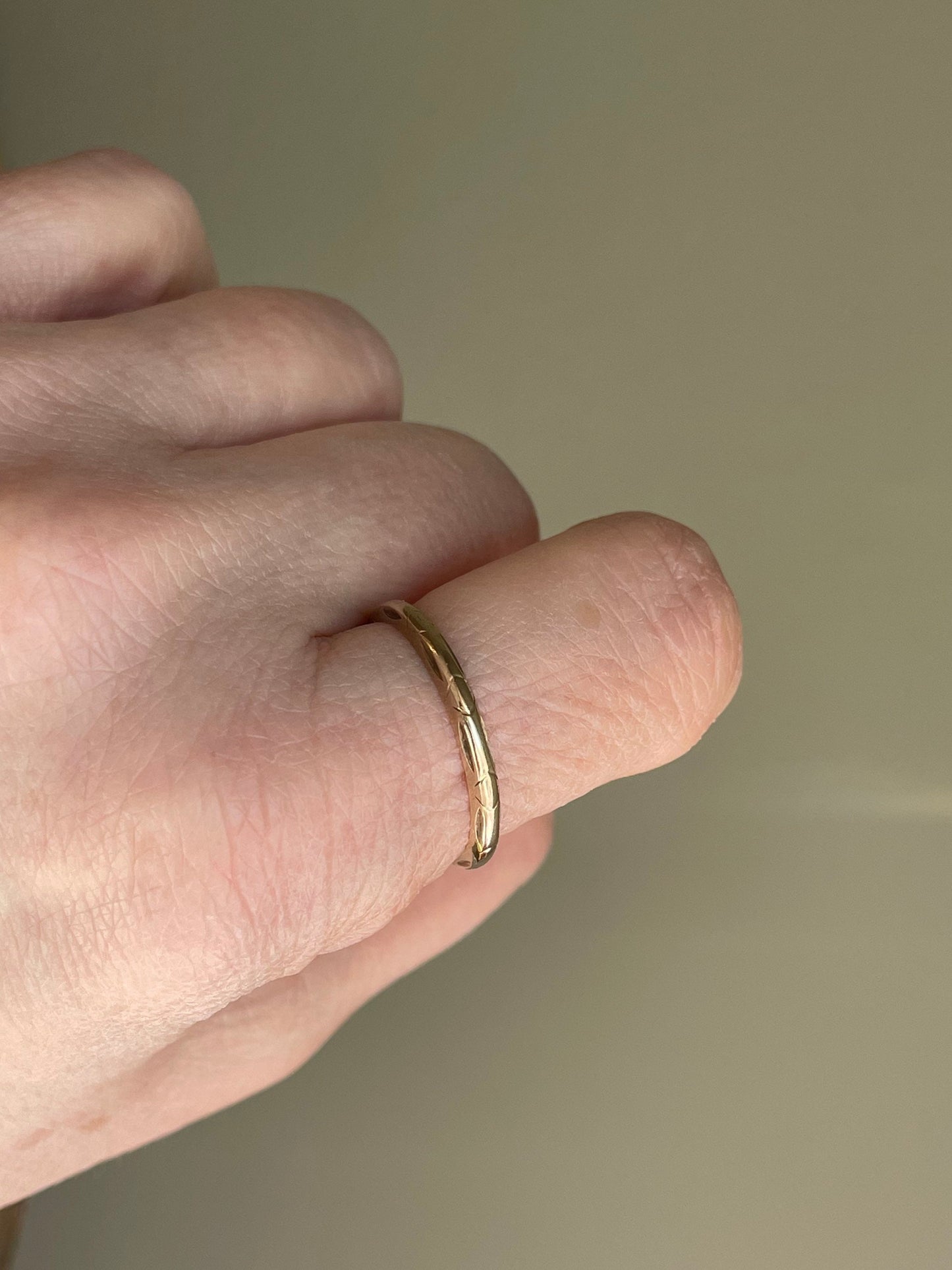 1947 Late Art Deco 14K Yellow Gold Ring with Engraving