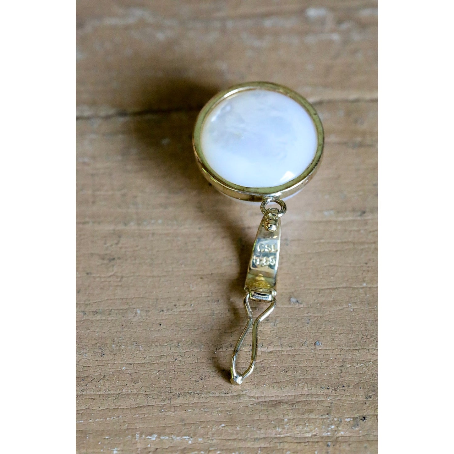 Vintage 14K Yellow Gold Mabe Pearl Pendant with Hinge
