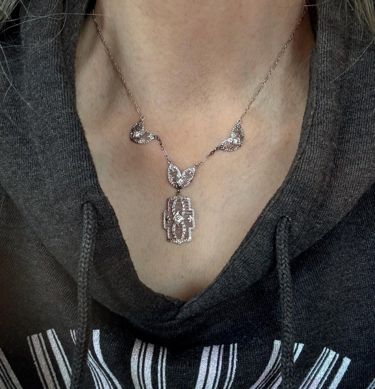 Vintage Art Deco 14K White Gold Filigree Diamond Set Necklace