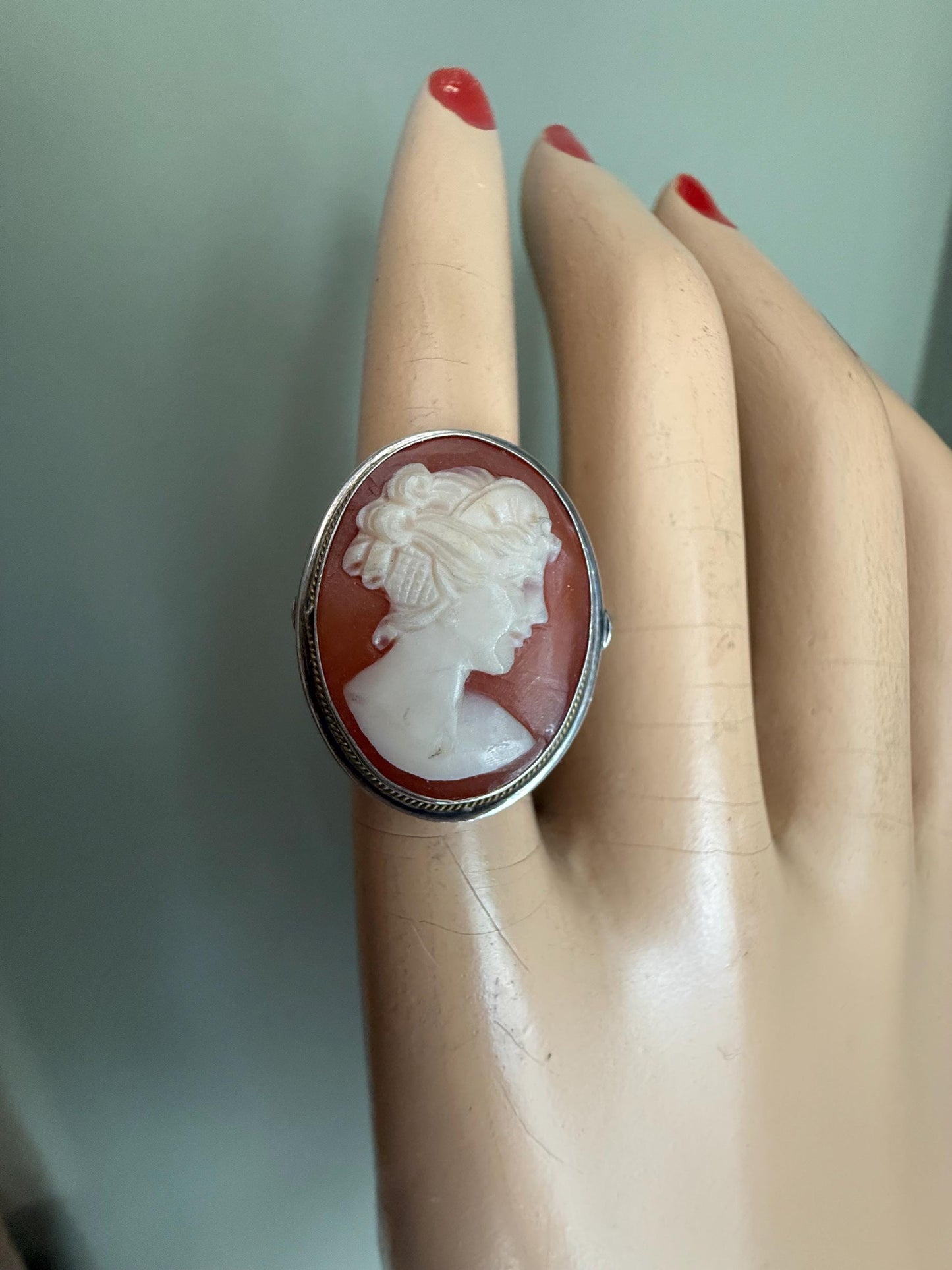 1950'S Mid Century Sterling Silver Shell Cameo Ring