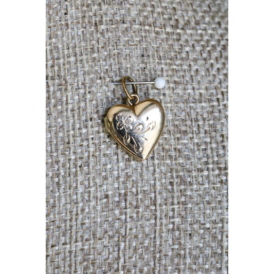 Vintage 14K Yellow Gold Engraved Heart Mini Locket