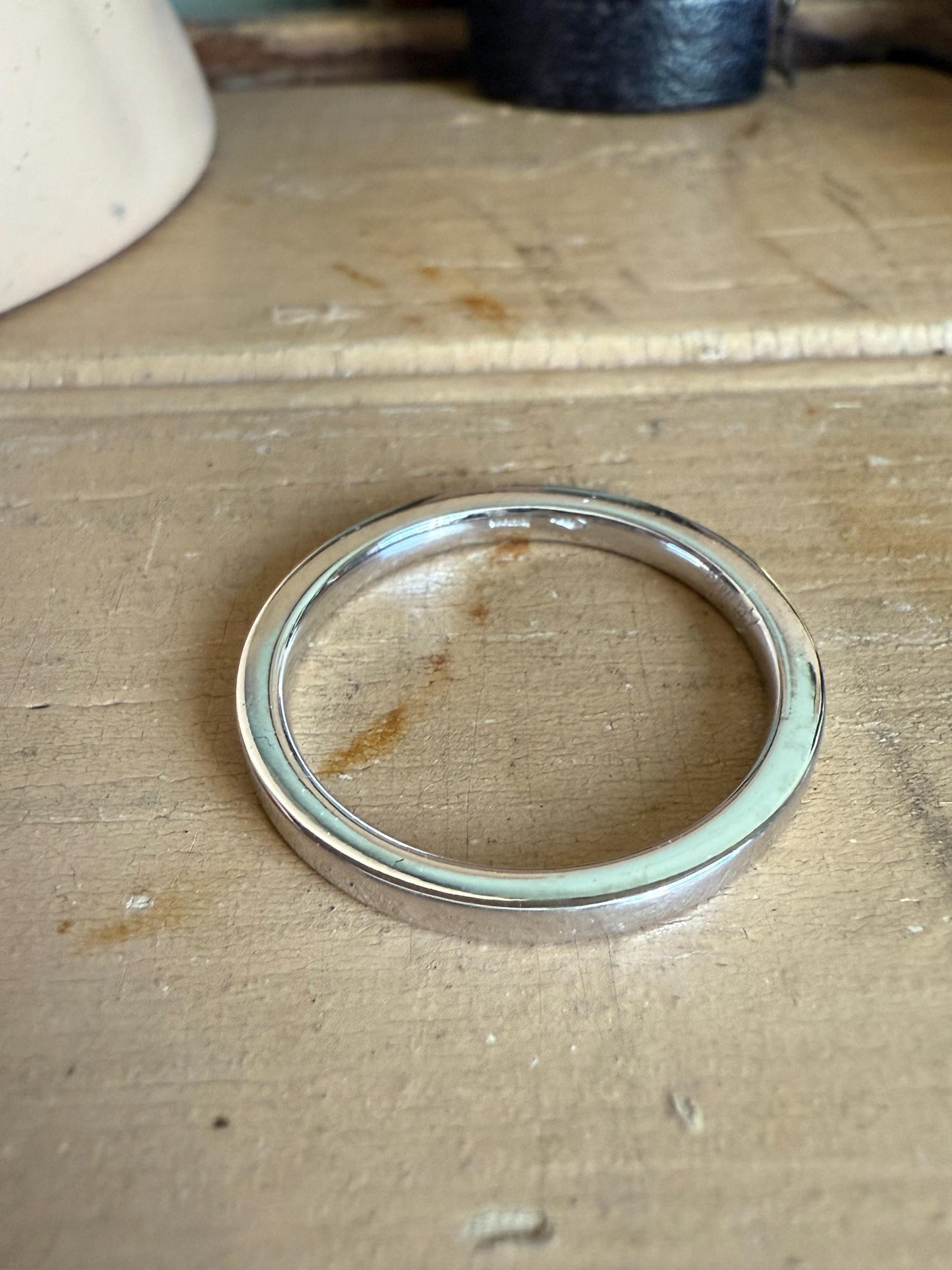Vintage 18K White Gold Smooth Polish Band by Italian Maker Recarlo