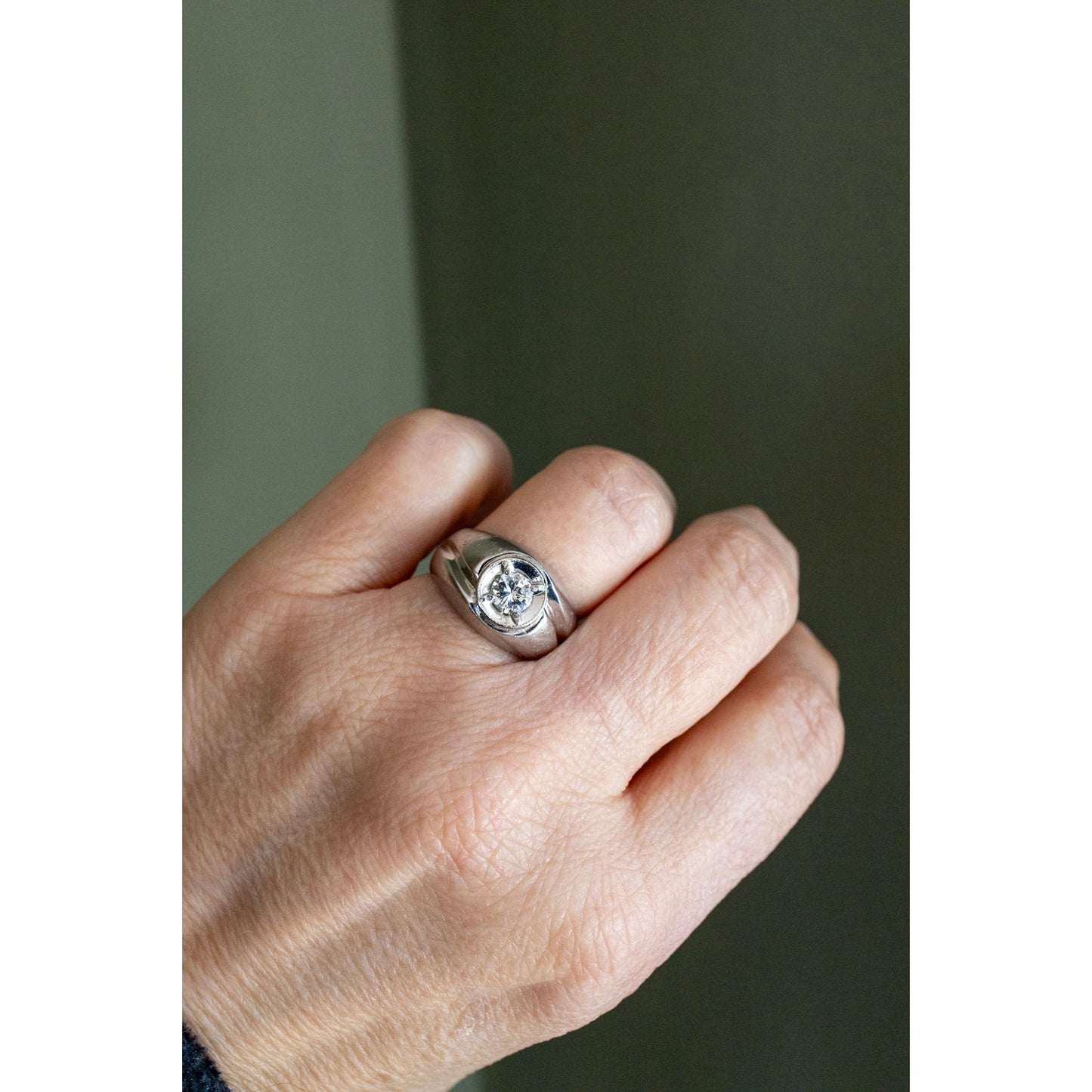 1950's Mid 20th Century 14K White Gold Approx. .50 ct Natural Round Brilliant Cut Diamond Ring