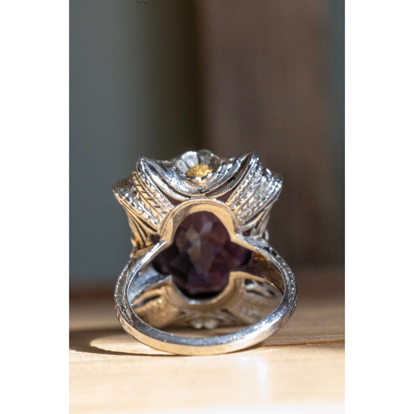 An 18K White and Yellow Gold Fine Amethyst Authentic Art Deco Ring