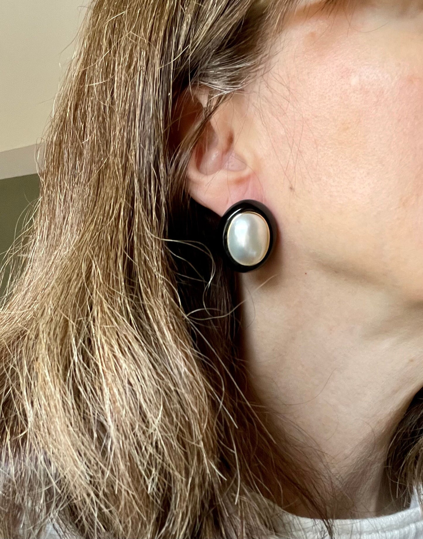 Vintage 14K Yellow Gold Onyx & Mabe Pearl Earrings Posts with Clip Backs