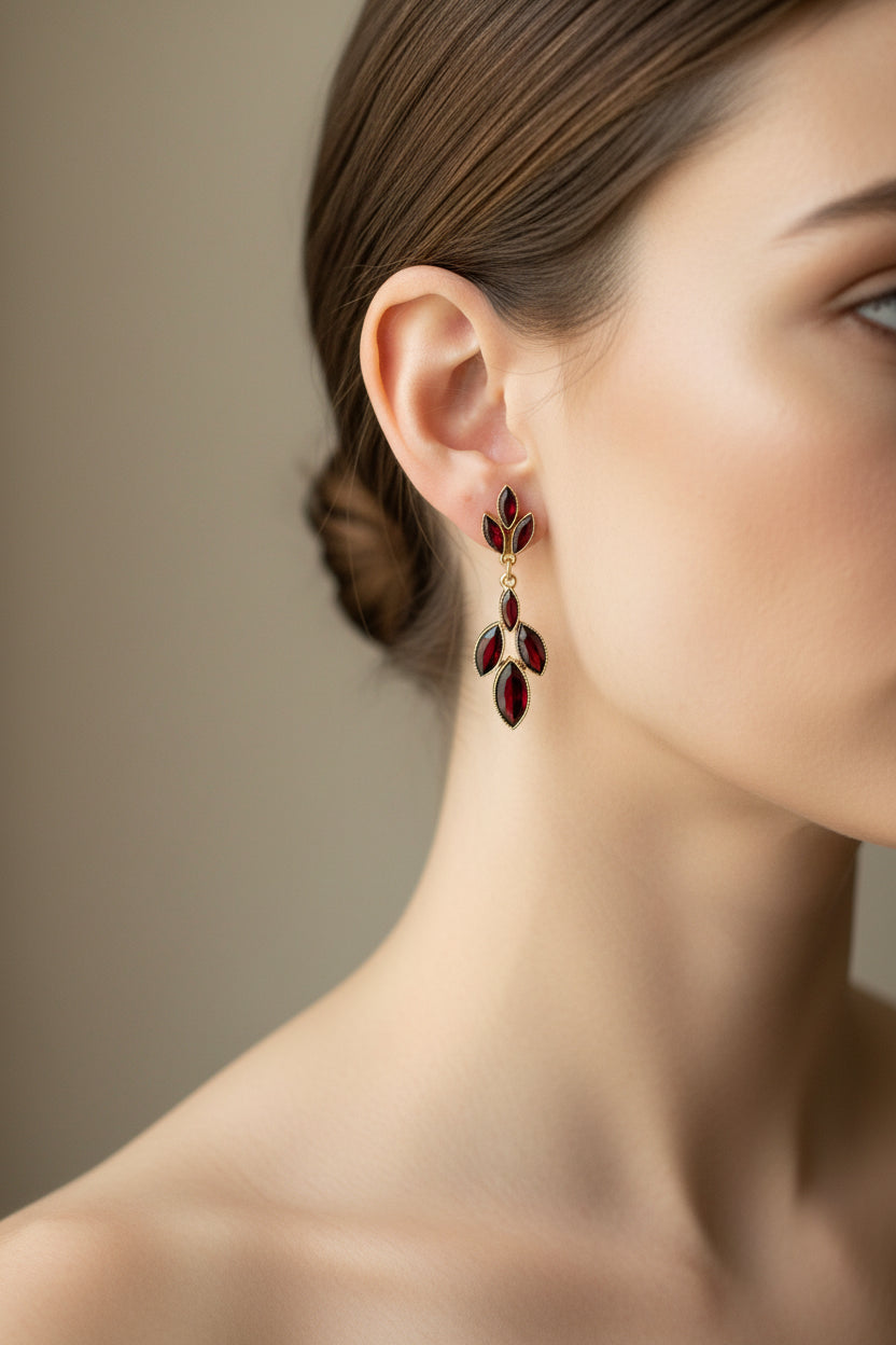 A Vintage Pair of 14K Yellow Gold Marquis Cut Garnet Dangle Earrings