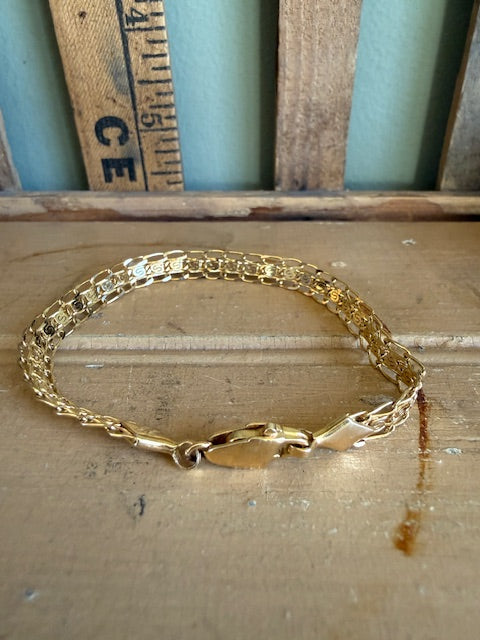 Pick a 14K Yellow Gold Vintage Link Bracelet c1990