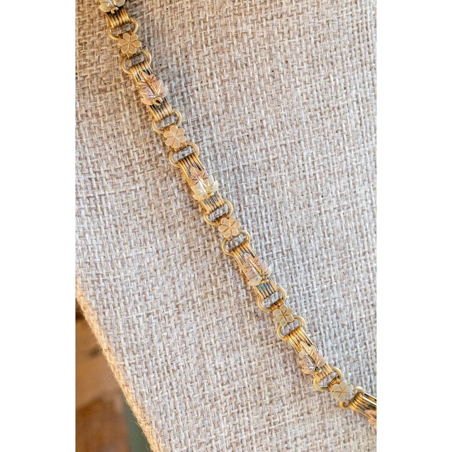 An Impressive Tri Color Maple Leaf Victorian Bookchain