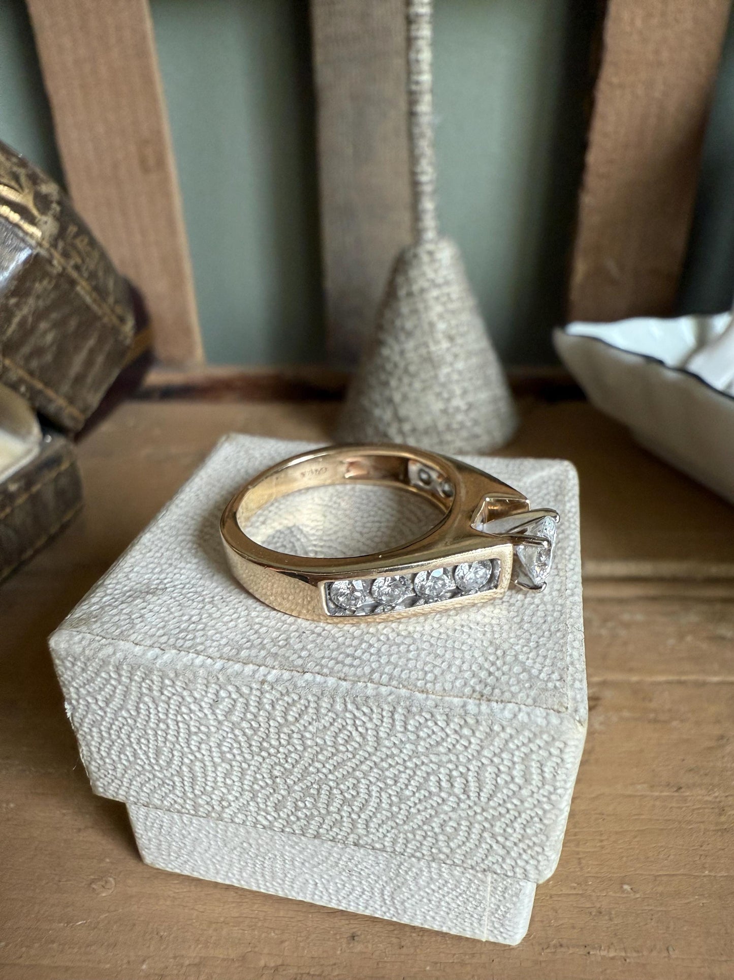 14k Yellow Gold .38 ct Natural Round Cut Brilliant Diamond with .50 cts Accent Diamonds