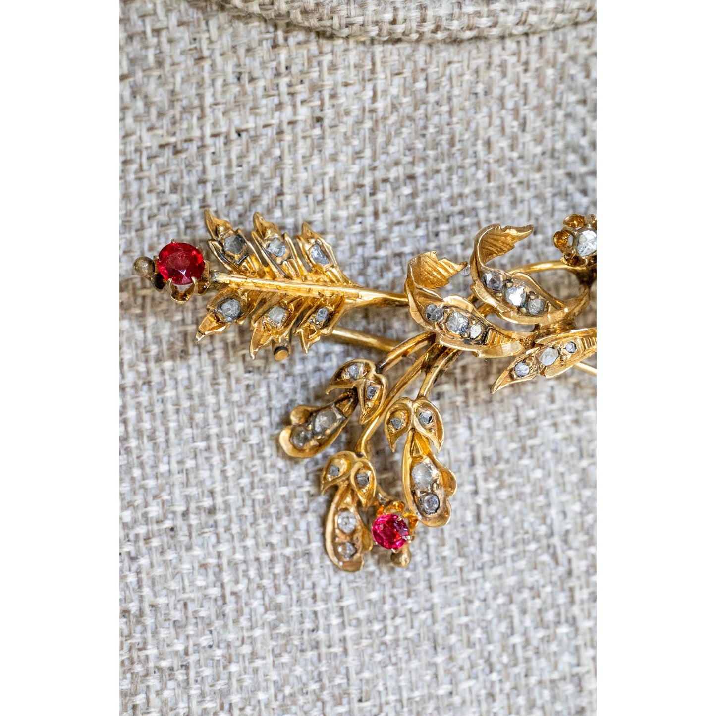 Antique 8-9K Yellow Gold Large Arrow and Floral Diamond Set Brooch