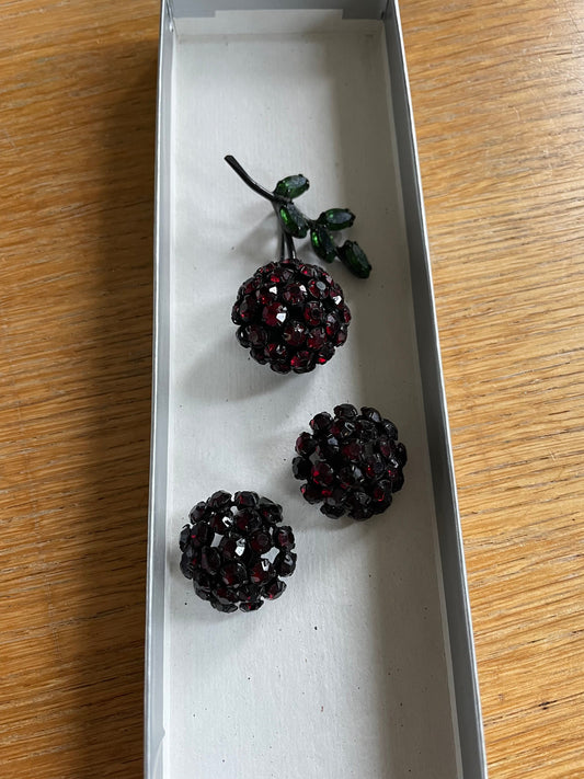 Juicy Vintage Warner Cherry Brooch and Earrings