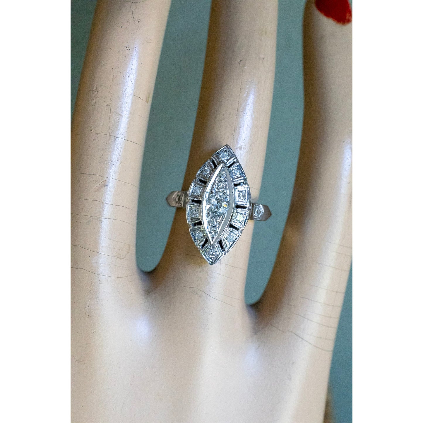 c1945 Vintage 14K White Gold Natural Diamond Ring