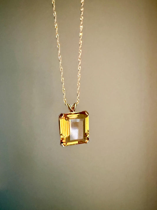 A Vintage 14K Yellow Gold Rectangle Cut Citrine on a 14K Chain