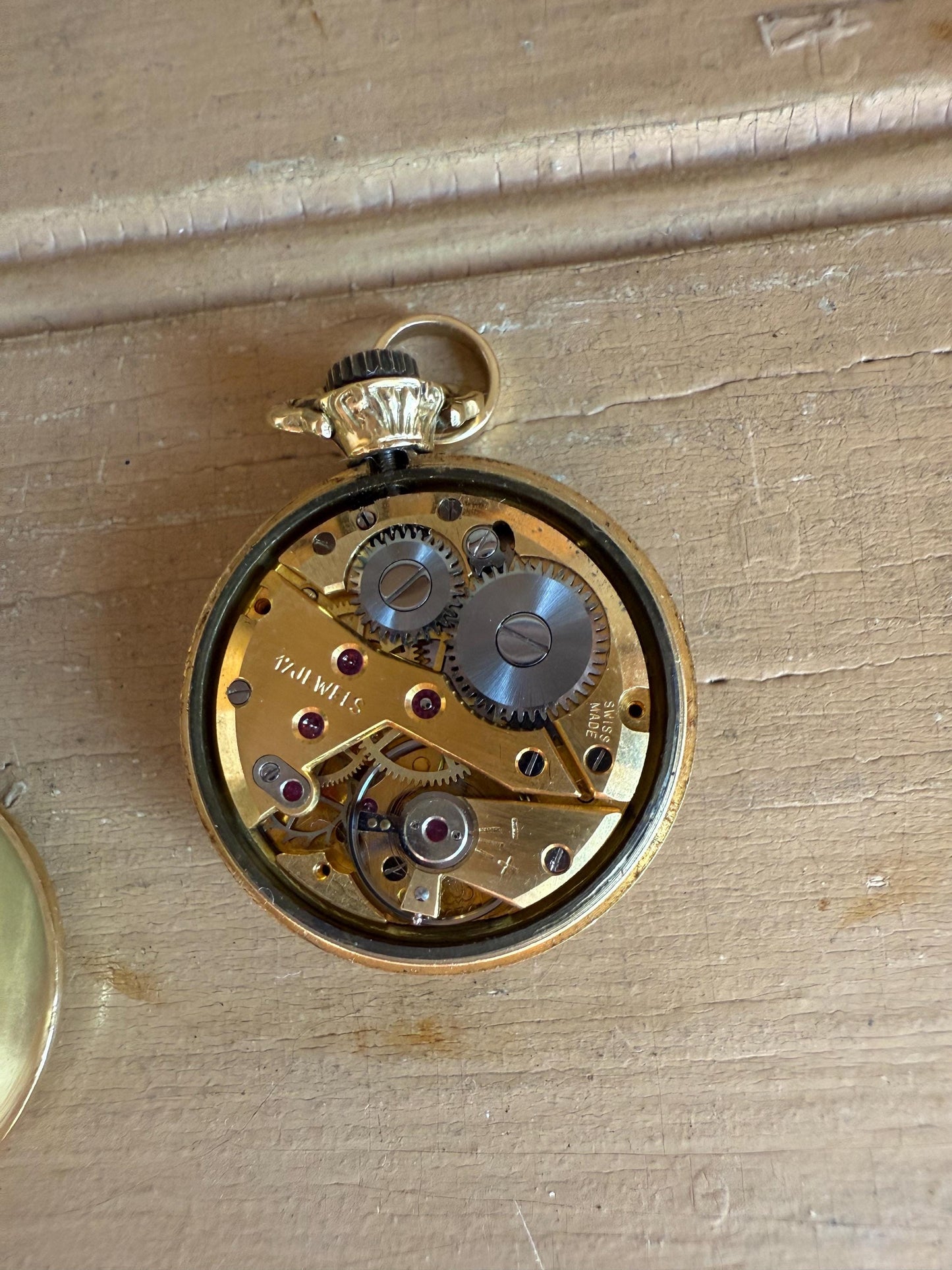 18k Yellow Gold Ladies Pocket Watch Pendant Swiss Made 17 Jewels Manual Movement by Lugran