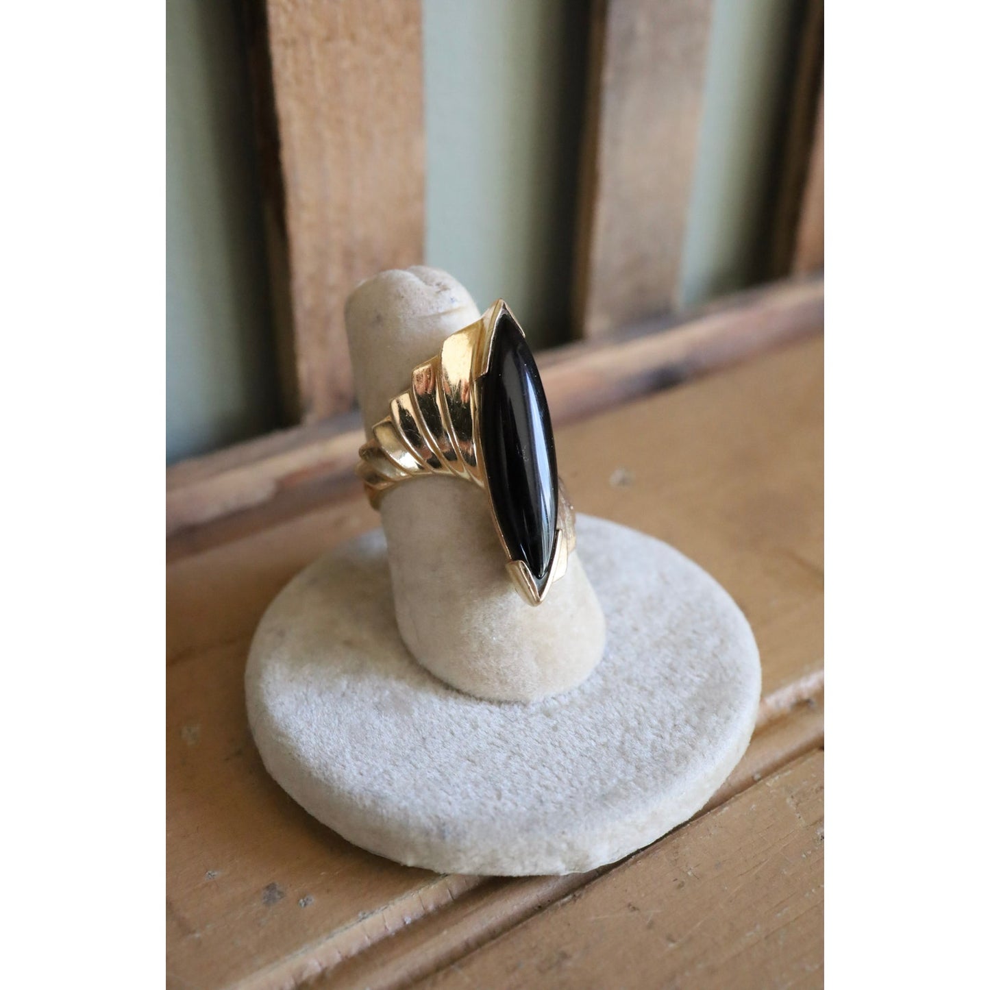 Vintage 14K Yellow Gold 1960-1970 Marquis Onyx Ring