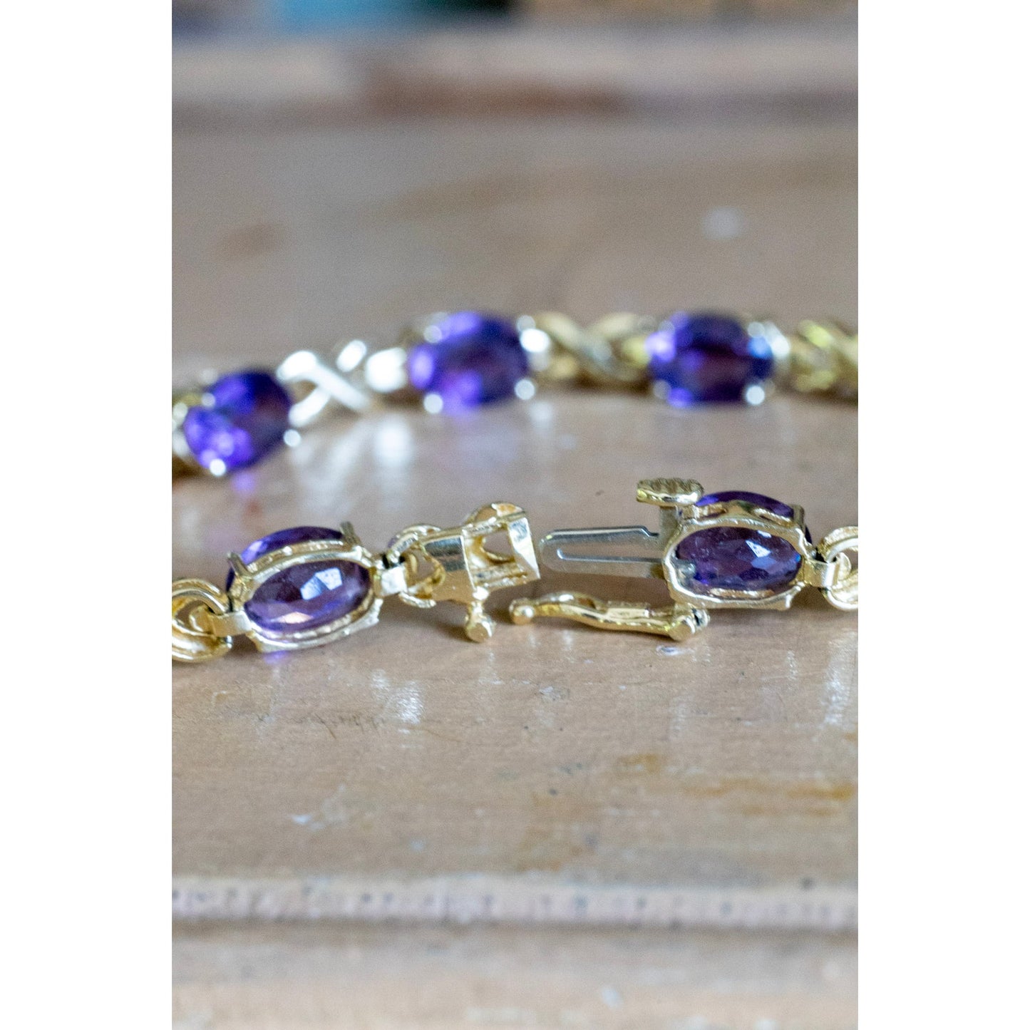 Vintage Solid 14K Yellow Gold Oval Cut Amethyst Gemstone Line Bracelet 11CTS