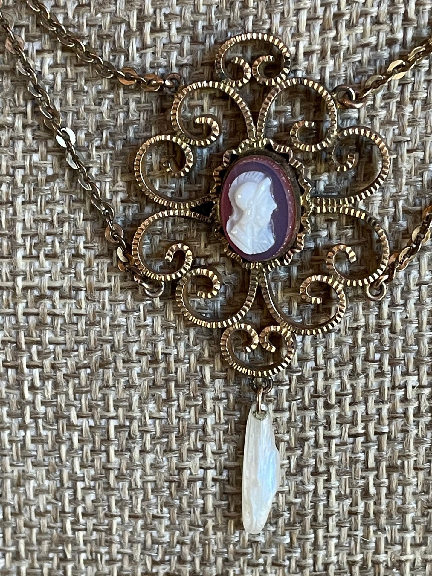 c1920 Gold Filled Agate Cameo Festoon Necklace with Dog Tooth Pearl Drops