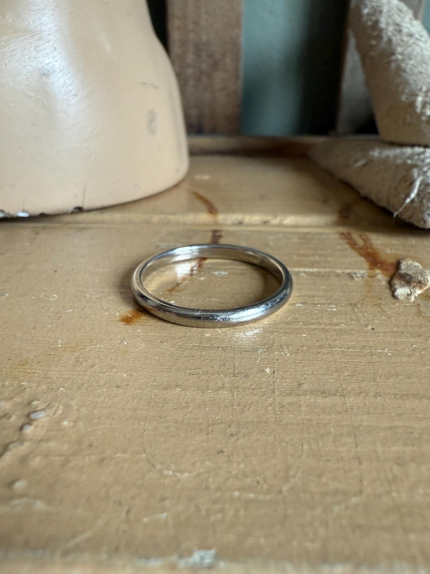 Simple Classic Benchmark 10K White Gold Band Stacker Ring