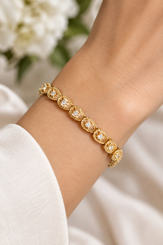 Vintage 14K Yellow Gold Diamond Set Link Bracelet
