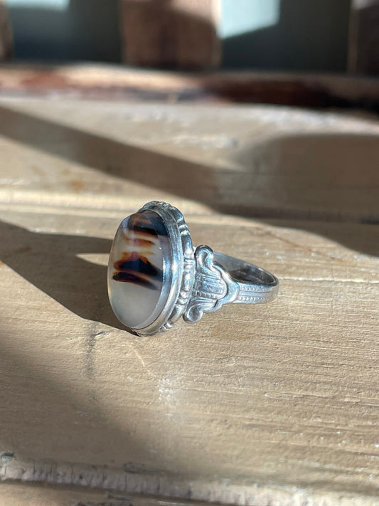 c1920 Early Art Deco Sterling Silver Ring with Oval Agate
