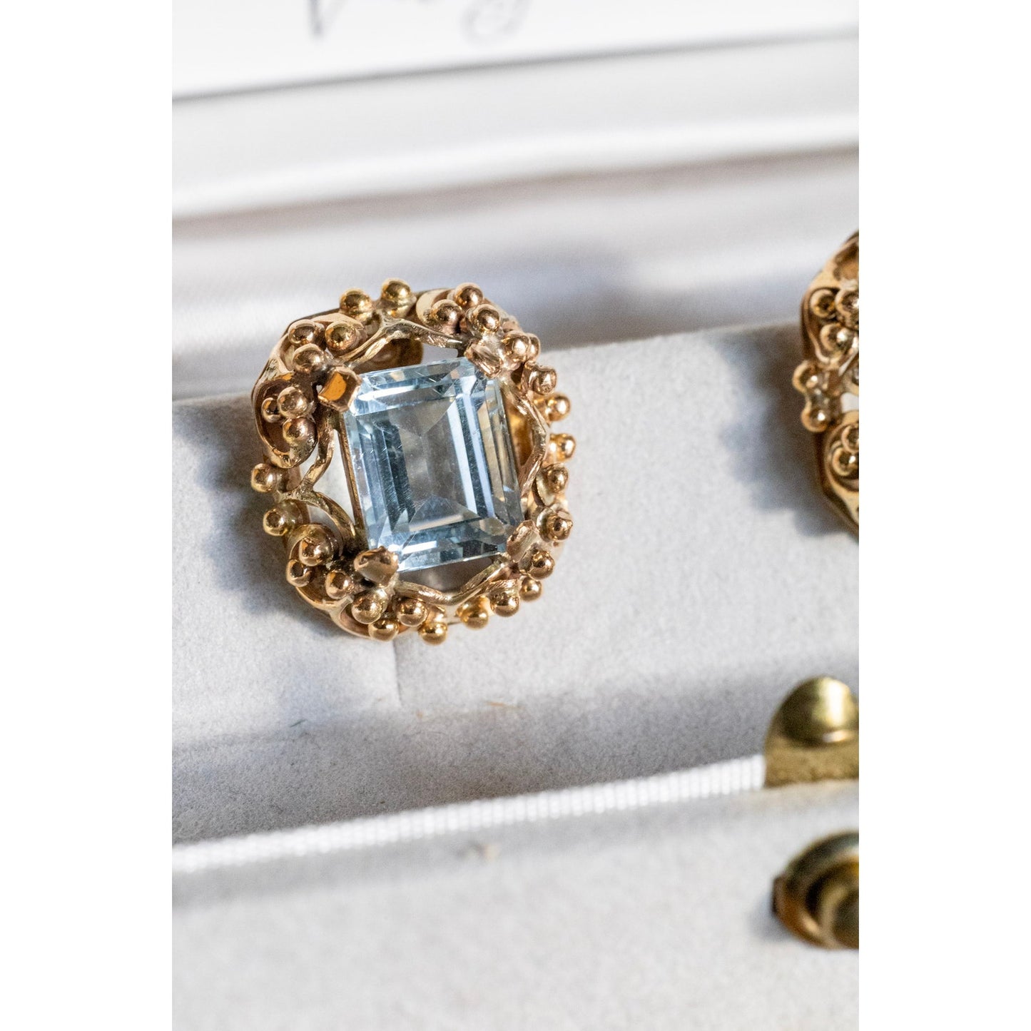 Vintage Solid 14K Yellow Gold Emerald Cut Aquamarine Earrings