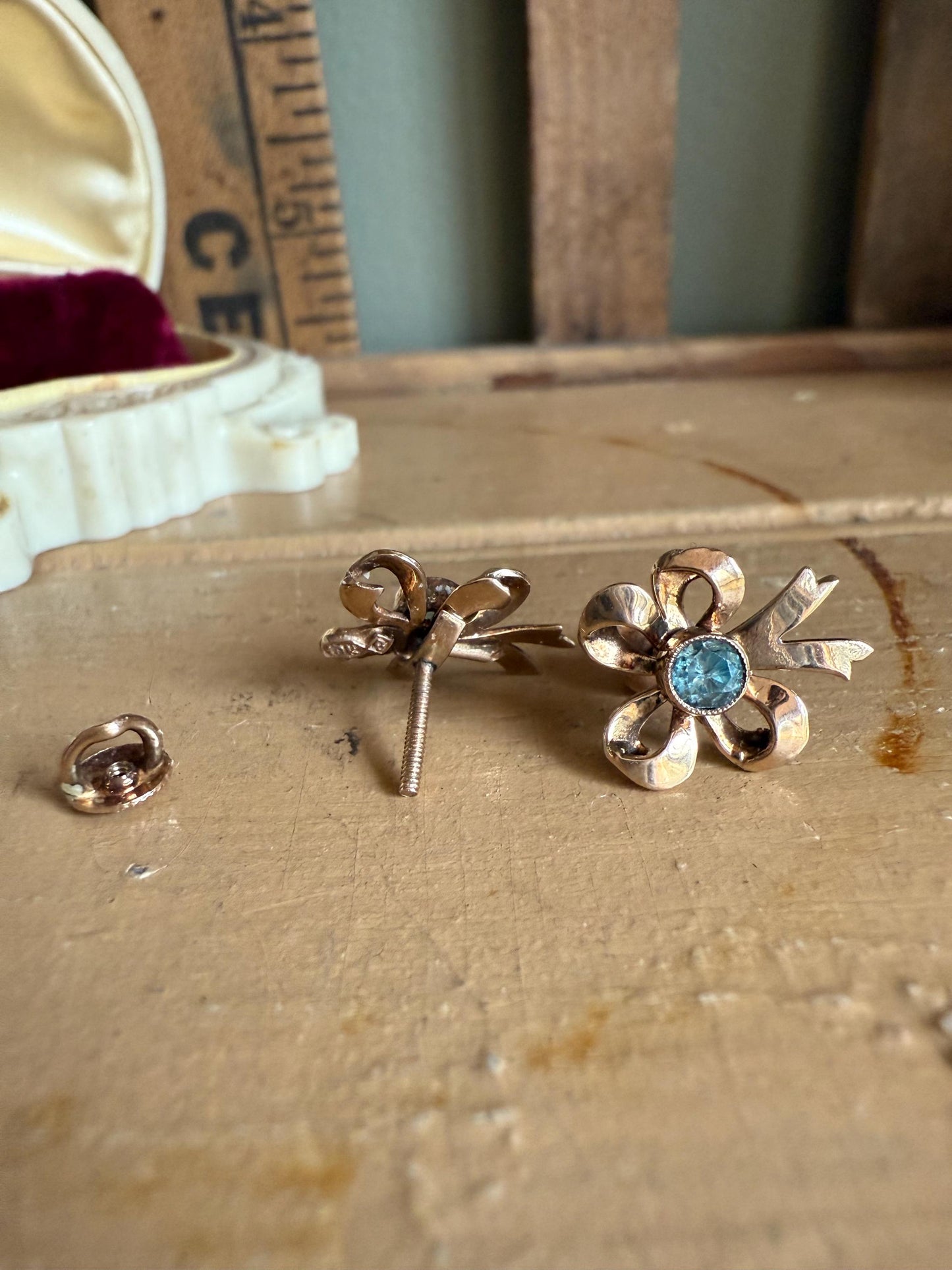 Retro c1930 E.& J. B. New York Jewelers 10K Rose Gold Zircon Bow Earrings