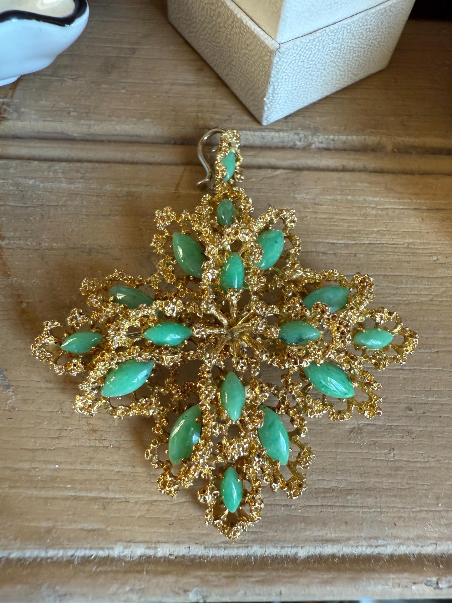 Bold 1960's Biomorphic 18K Yellow Gold Pendant with Removable Bale Brooch