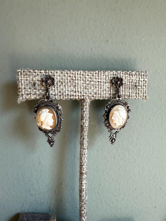 1930-1940 900 Silver Hand Carved Cameo Dangle Earrings