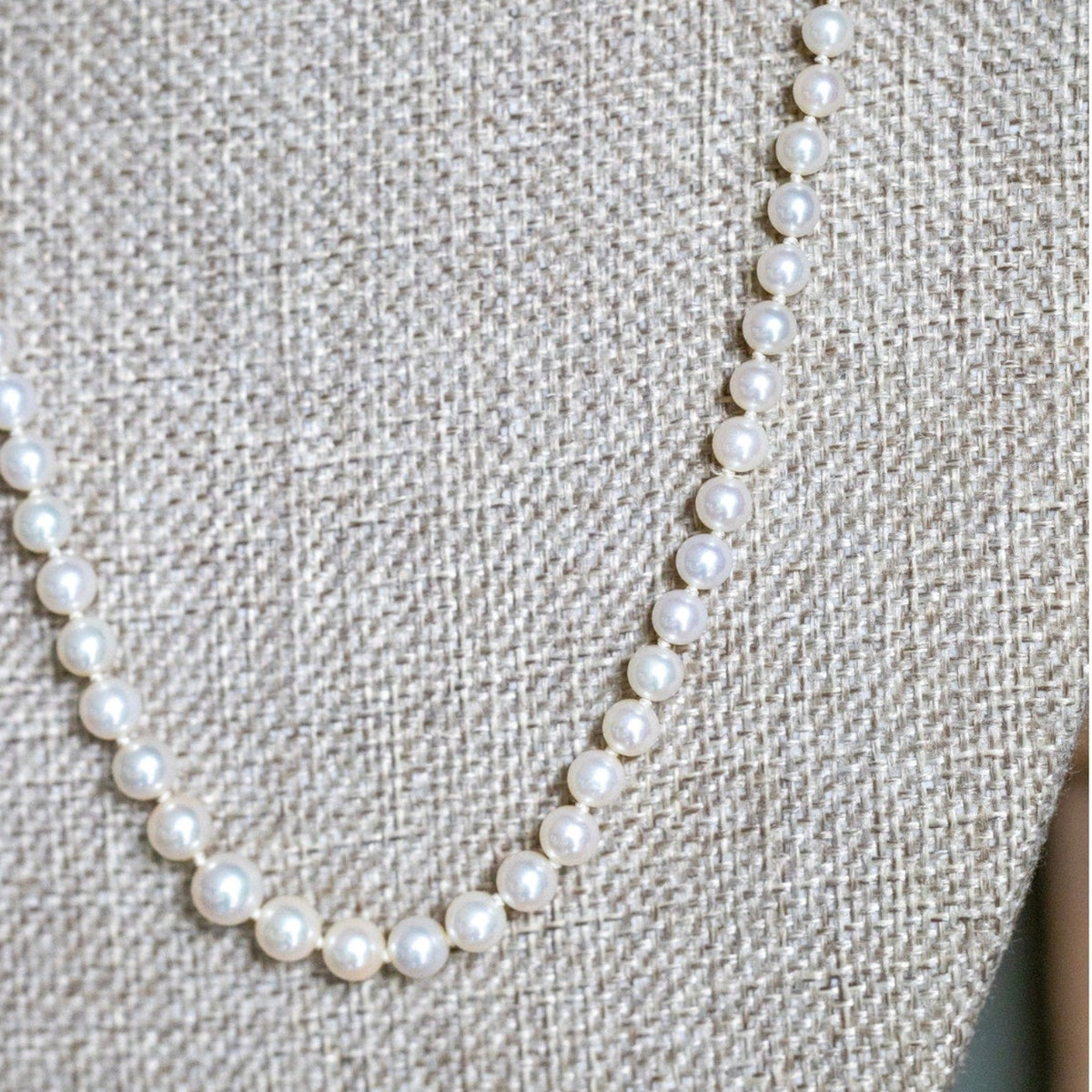 1930-1940 Vintage Graduated Cultured Pearl Necklace 20" Length