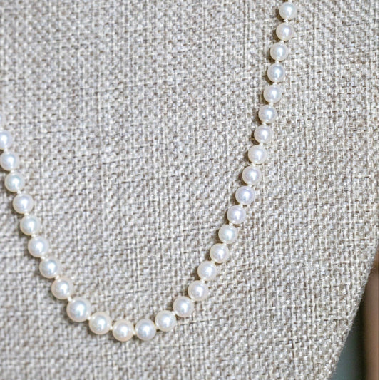 1930-1940 Vintage Graduated Cultured Pearl Necklace 20" Length