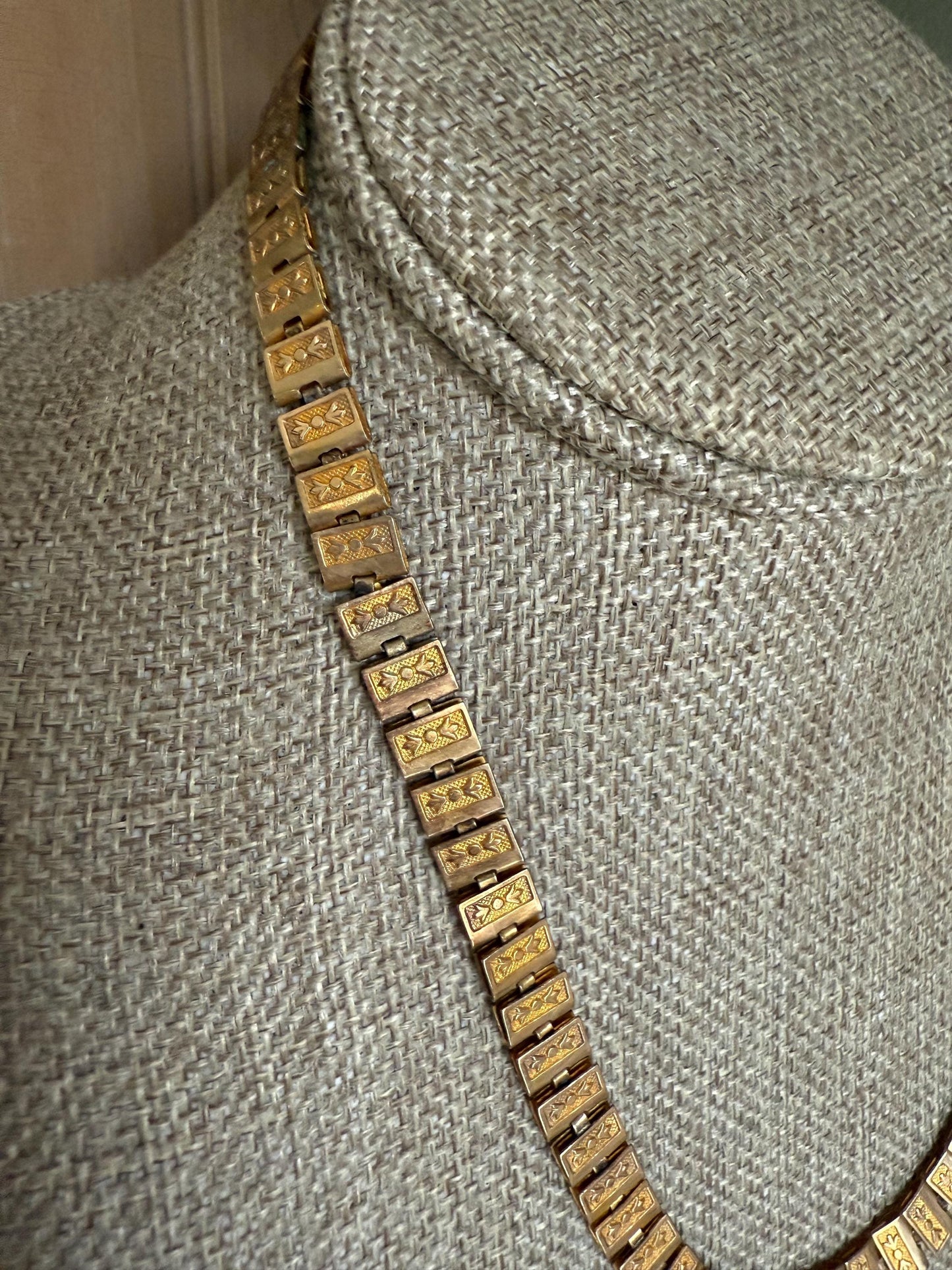 Victorian 1880's Gold Filled Book Chain Cameo Necklace