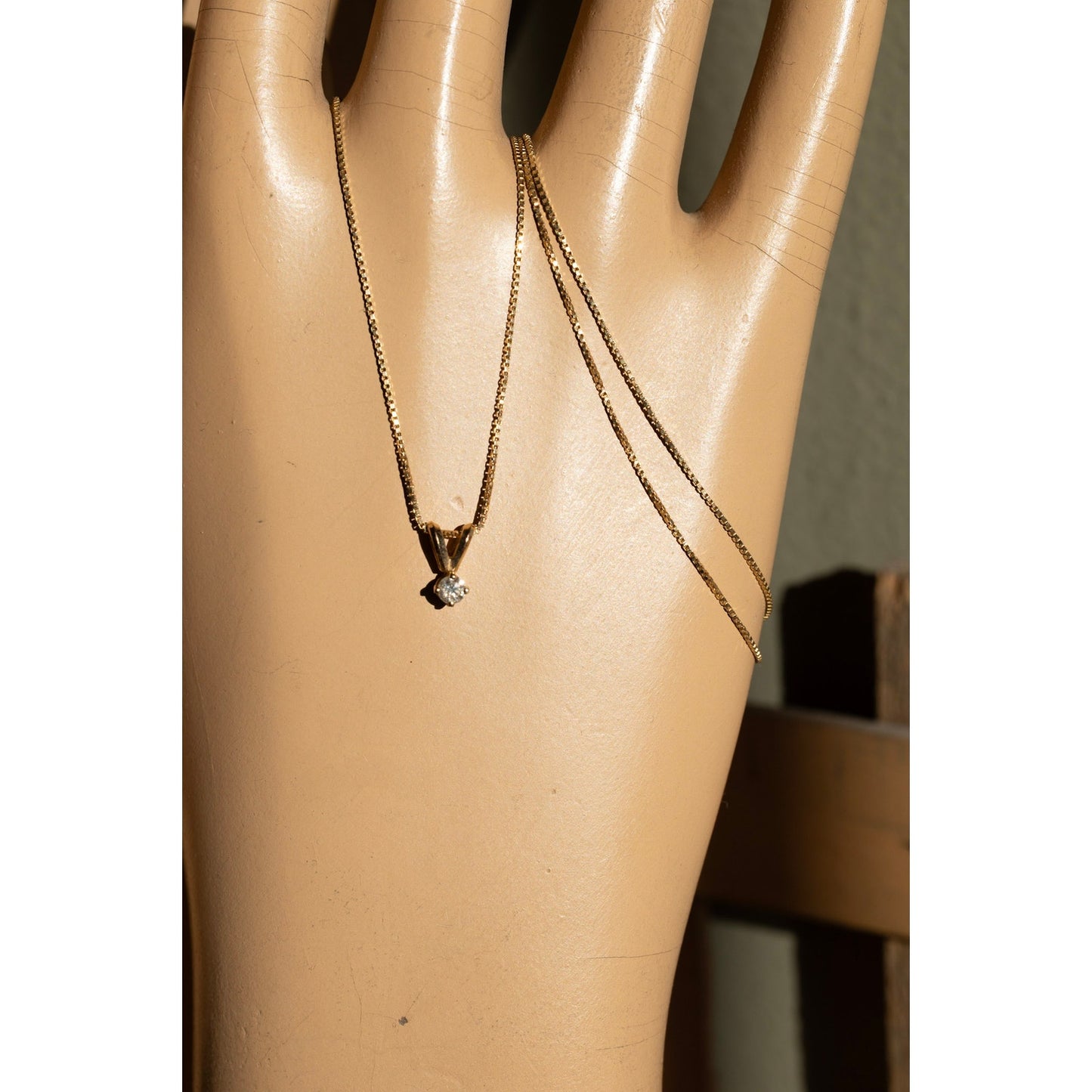 A 14K Yellow Gold Natural Diamond Pendant on 14K Yellow Gold Chain